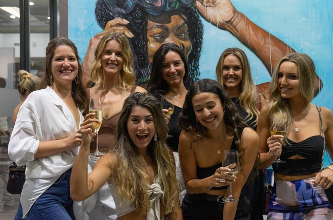 Cayman Art and Wine Tour - Who will enjoy this art and wine tour?
