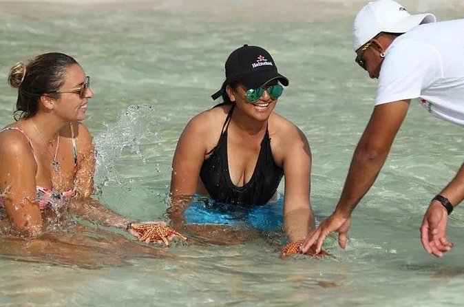 Cayman Island Eastern Districts Highlights - Guides, group size, and personal attention