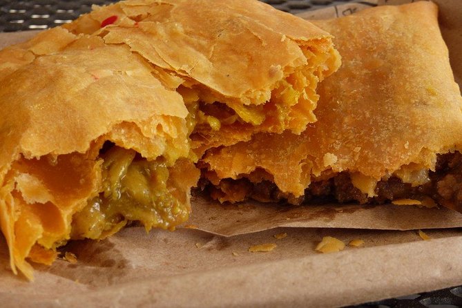 Cayman's Classic Food Tasting & Cultural Experience - Why this food tour feels different from a standard island excursion