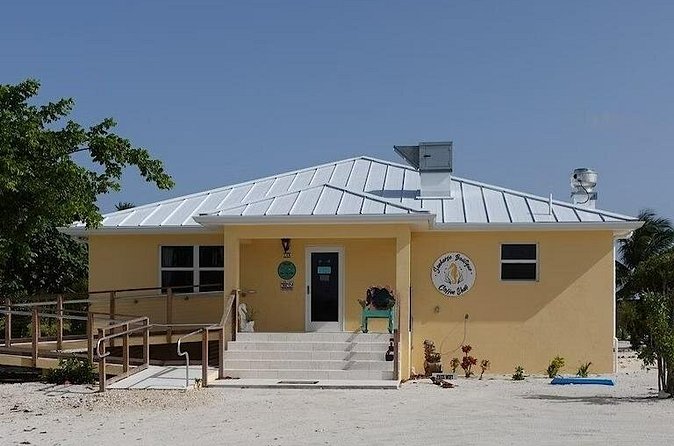 CaymanVisitor Hide & Seek GeoTour Self-Drive Tour - How the $12.50 price compares with the actual value