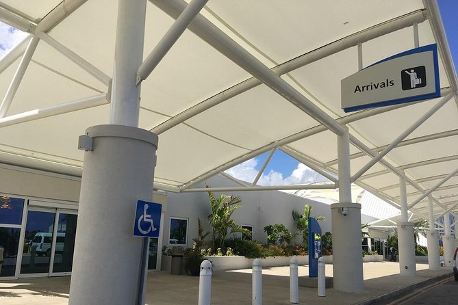 Grand Cayman Shared Airport Transfer - Arrival timing, delays, and the 30-minute wait