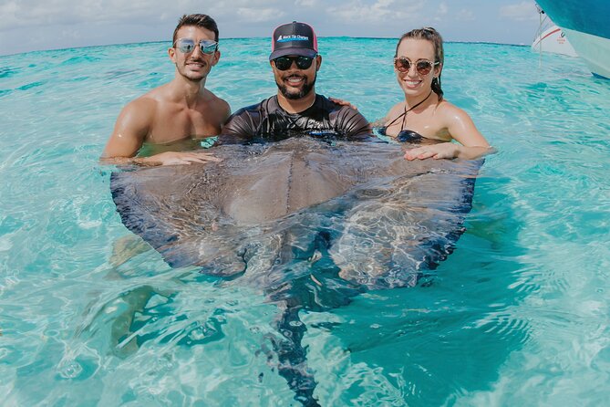 Half-Day Private Stingray City Charter - Grand Cayman - BTC - The $1,300 price and who gets the best value