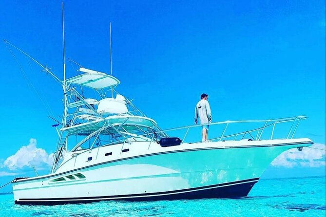 Luxury Private Fishing Charters - FULL DAY CHARTER - Key details at a glance