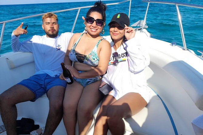 Private Boat Tour in Cayman Islands - Starfish Point, another 35 minutes in shallow water