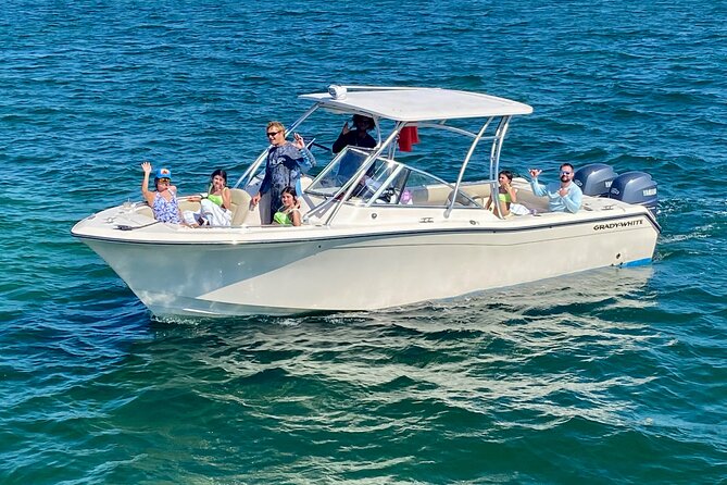 Private Charter 28ft Grady White. Stingrays, Snorkeling, Starfish - A private boat makes Stingray City easier