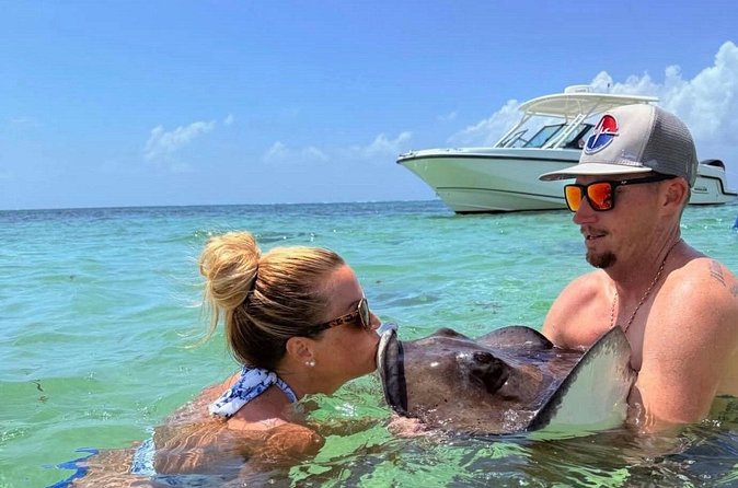 Private Charter for Stingray city - The option to add cruising or a meal
