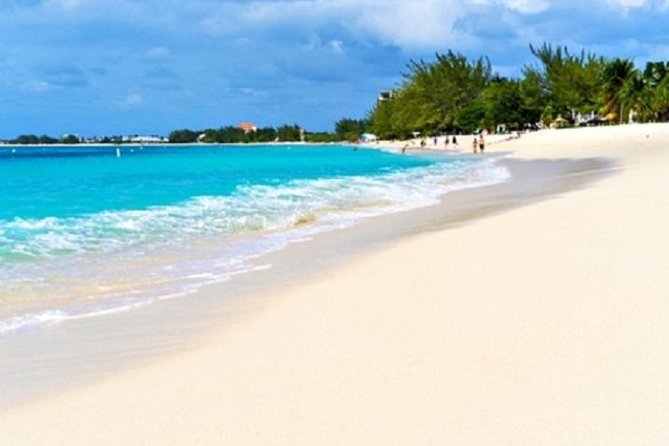 Seven Mile Beach Getaway - Seven Mile Beach is the reason to book