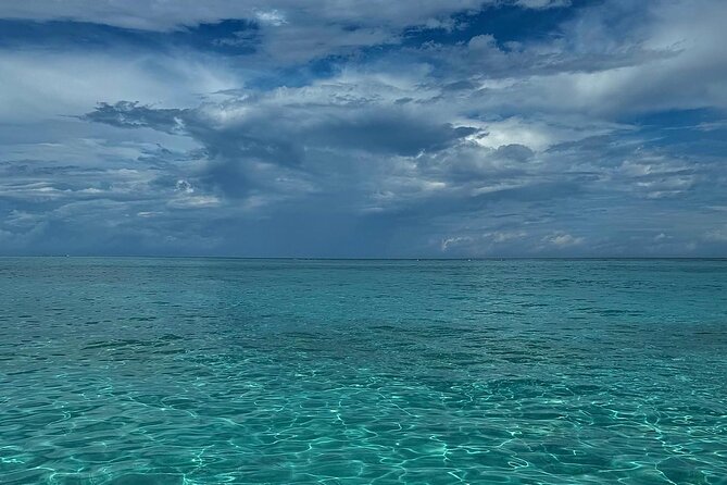 Stingray City and Snorkeling Private Charter - Why a private Grand Cayman boat matters