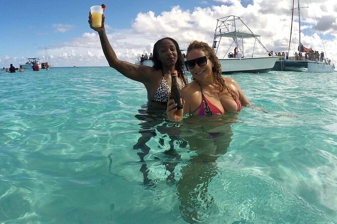 Stingray City Experience Plus Two Snorkeling spots Private Boat - Reef snorkeling at Coral Gardens or the barrier reef